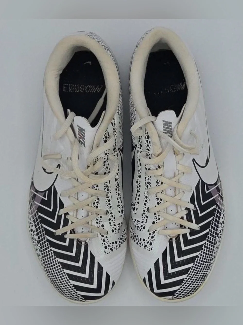 Nike Youth Mercurial Vapor 13 Academy MDS003 IC Indoor Soccer Shoes Size 1 | Y1